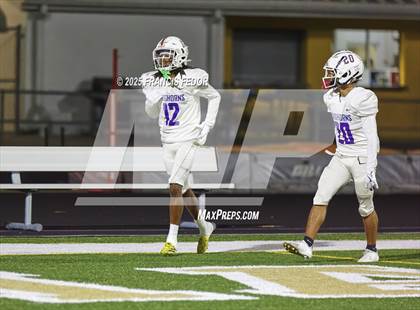 Thumbnail 2 in Lennard @ Chamberlain photogallery.