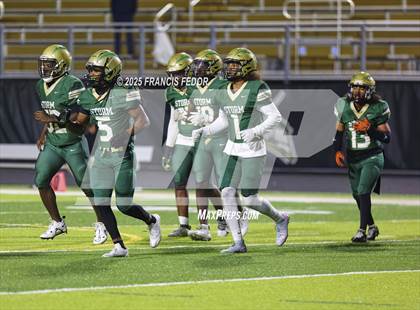 Thumbnail 2 in Lennard @ Chamberlain photogallery.