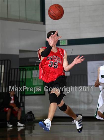 Thumbnail 1 in Providence vs Waverly (Providence Tournament) photogallery.