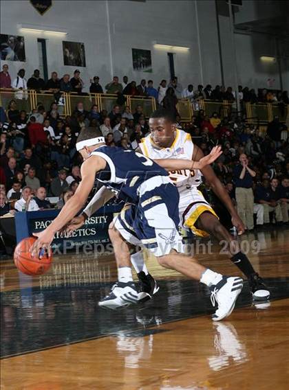 Thumbnail 1 in Mt. Vernon vs Newburgh Free Academy (NYSPHSAA Regional Final) photogallery.
