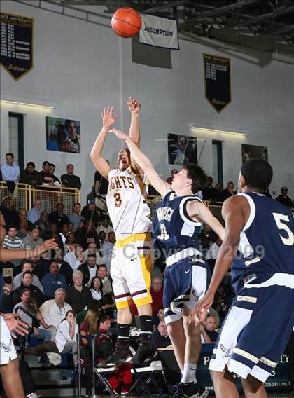 Thumbnail 2 in Mt. Vernon vs Newburgh Free Academy (NYSPHSAA Regional Final) photogallery.