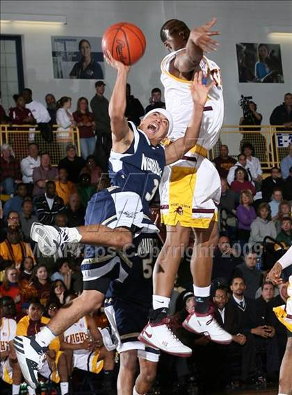 Thumbnail 1 in Mt. Vernon vs Newburgh Free Academy (NYSPHSAA Regional Final) photogallery.