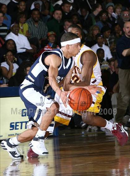 Thumbnail 3 in Mt. Vernon vs Newburgh Free Academy (NYSPHSAA Regional Final) photogallery.