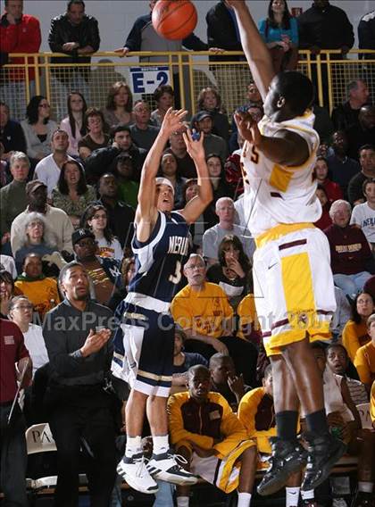 Thumbnail 2 in Mt. Vernon vs Newburgh Free Academy (NYSPHSAA Regional Final) photogallery.