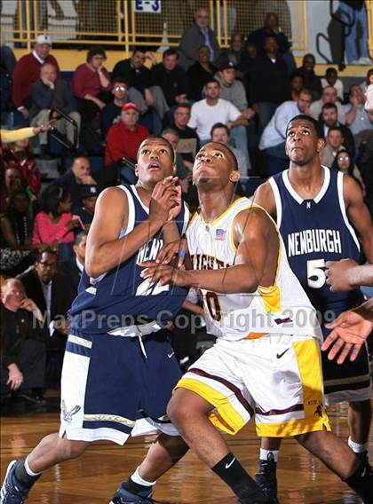 Thumbnail 3 in Mt. Vernon vs Newburgh Free Academy (NYSPHSAA Regional Final) photogallery.