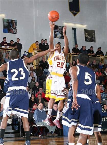 Thumbnail 3 in Mt. Vernon vs Newburgh Free Academy (NYSPHSAA Regional Final) photogallery.