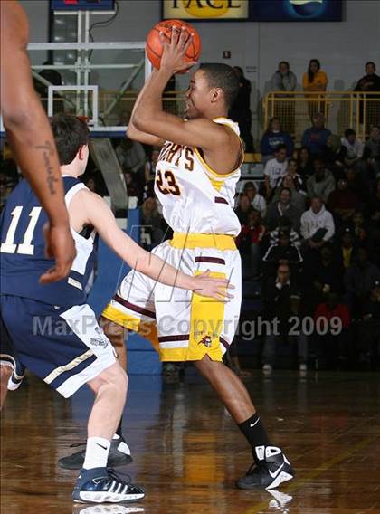 Thumbnail 3 in Mt. Vernon vs Newburgh Free Academy (NYSPHSAA Regional Final) photogallery.
