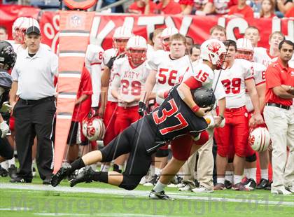 Thumbnail 2 in Katy vs. Langham Creek (UIL 5A Division 2 Area Playoff) photogallery.