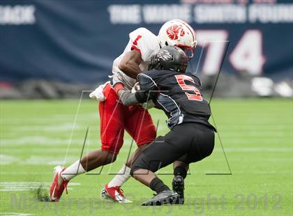 Thumbnail 2 in Katy vs. Langham Creek (UIL 5A Division 2 Area Playoff) photogallery.