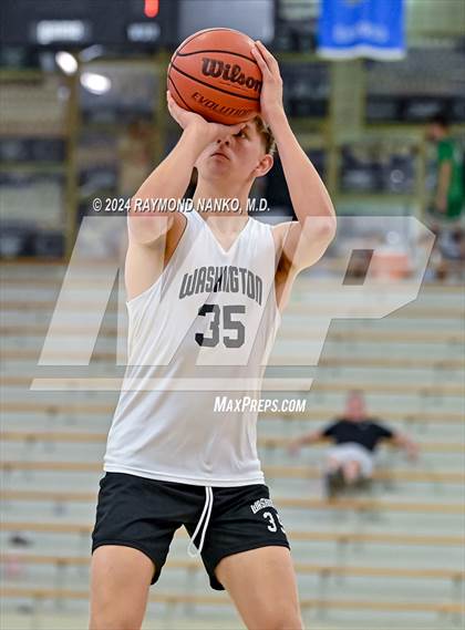 Thumbnail 3 in Washington vs Homestead (IBCA / IHSAA Showcase) photogallery.