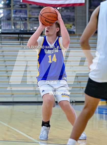 Thumbnail 3 in Washington vs Homestead (IBCA / IHSAA Showcase) photogallery.