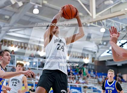 Thumbnail 2 in Washington vs Homestead (IBCA / IHSAA Showcase) photogallery.