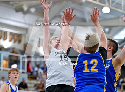 Thumbnail 3 in Washington vs Homestead (IBCA / IHSAA Showcase) photogallery.
