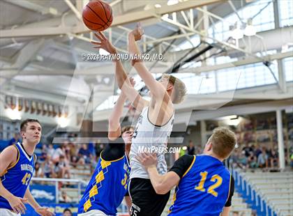 Thumbnail 2 in Washington vs Homestead (IBCA / IHSAA Showcase) photogallery.