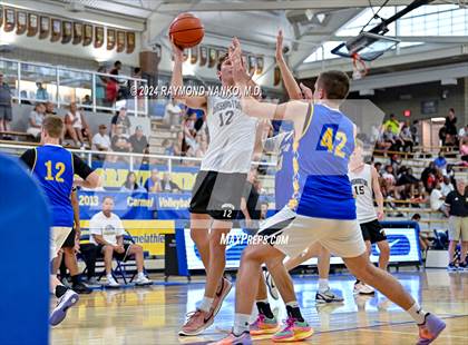 Thumbnail 1 in Washington vs Homestead (IBCA / IHSAA Showcase) photogallery.