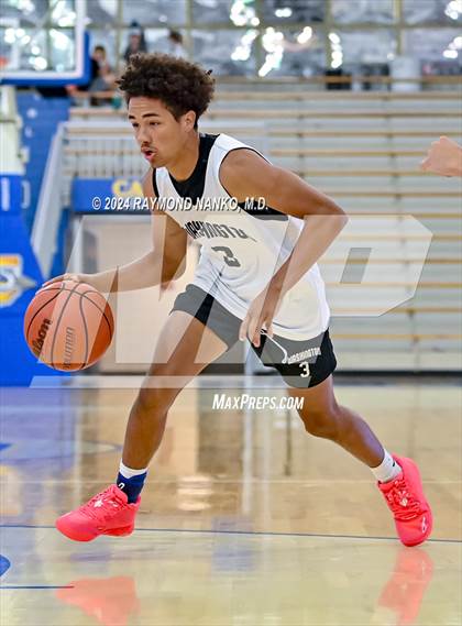 Thumbnail 1 in Washington vs Homestead (IBCA / IHSAA Showcase) photogallery.