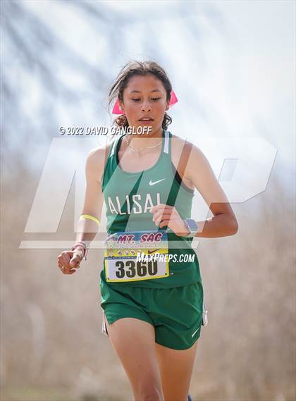 Thumbnail 1 in Mt SAC Invitational (Division 1 - Race 77)  photogallery.