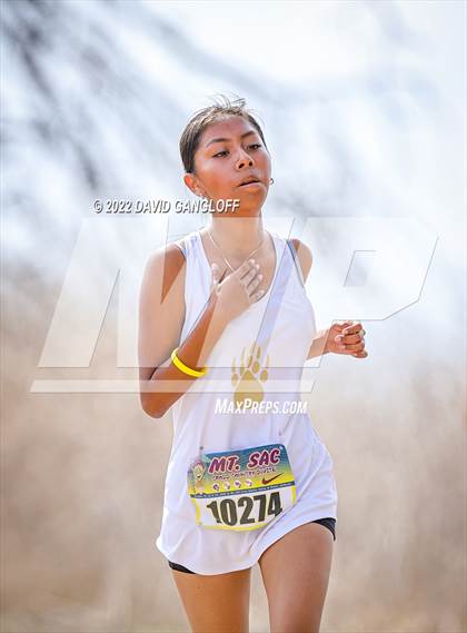 Thumbnail 3 in Mt SAC Invitational (Division 1 - Race 77)  photogallery.
