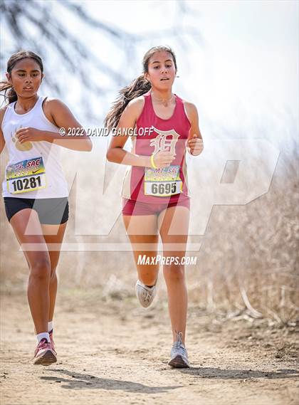 Thumbnail 1 in Mt SAC Invitational (Division 1 - Race 77)  photogallery.