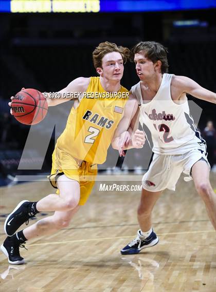 Thumbnail 2 in Green Mountain vs. Dakota Ridge @ Pepsi Center photogallery.