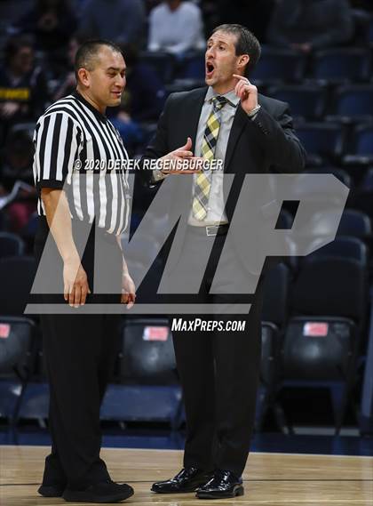 Thumbnail 1 in Green Mountain vs. Dakota Ridge @ Pepsi Center photogallery.