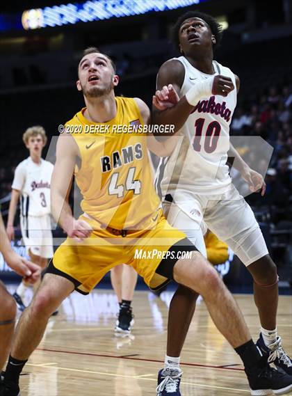 Thumbnail 3 in Green Mountain vs. Dakota Ridge @ Pepsi Center photogallery.