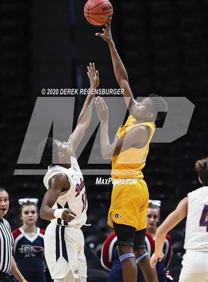 Thumbnail 1 in Green Mountain vs. Dakota Ridge @ Pepsi Center photogallery.