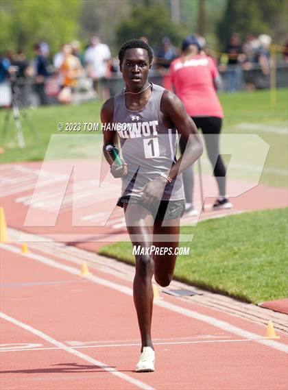 Thumbnail 3 in CHSAA 4A Finals (4 x 800 Meter Relay) photogallery.
