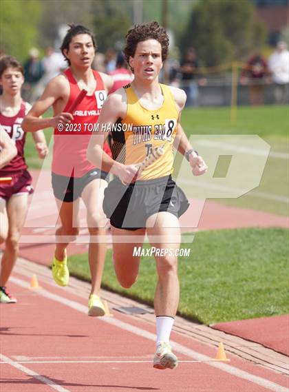 Thumbnail 3 in CHSAA 4A Finals (4 x 800 Meter Relay) photogallery.