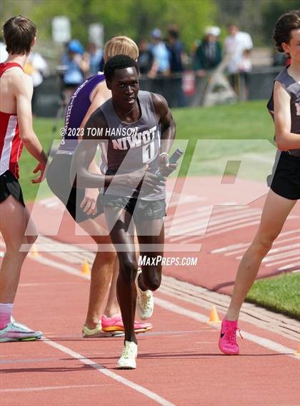 Thumbnail 1 in CHSAA 4A Finals (4 x 800 Meter Relay) photogallery.