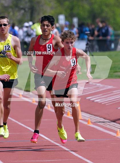 Thumbnail 1 in CHSAA 4A Finals (4 x 800 Meter Relay) photogallery.