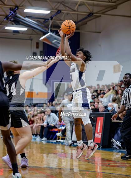 Thumbnail 3 in Jemison vs Thorsby (Chilton County Tournament Final) photogallery.