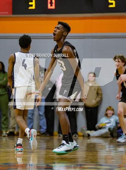 Thumbnail 3 in Jemison vs Thorsby (Chilton County Tournament Final) photogallery.