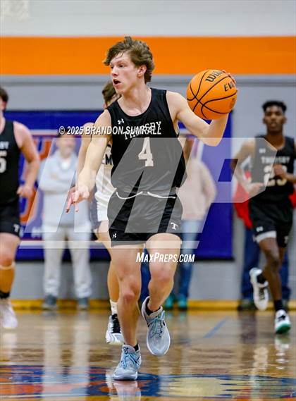 Thumbnail 1 in Jemison vs Thorsby (Chilton County Tournament Final) photogallery.