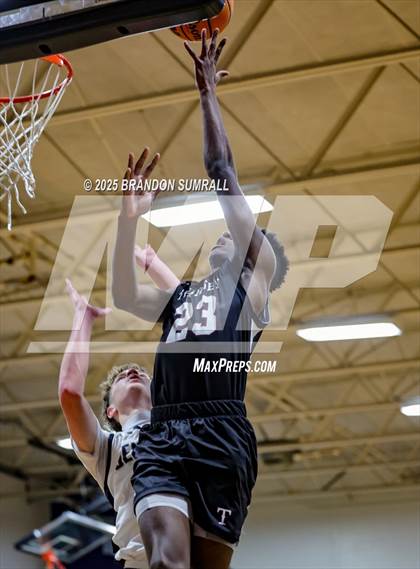 Thumbnail 1 in Jemison vs Thorsby (Chilton County Tournament Final) photogallery.