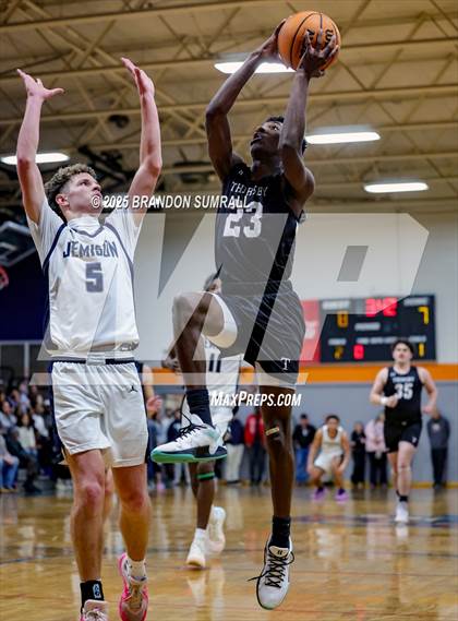 Thumbnail 2 in Jemison vs Thorsby (Chilton County Tournament Final) photogallery.