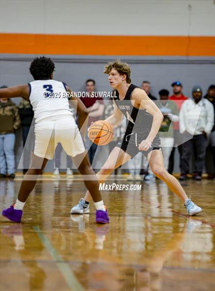 Thumbnail 3 in Jemison vs Thorsby (Chilton County Tournament Final) photogallery.