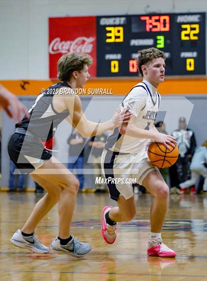 Thumbnail 2 in Jemison vs Thorsby (Chilton County Tournament Final) photogallery.