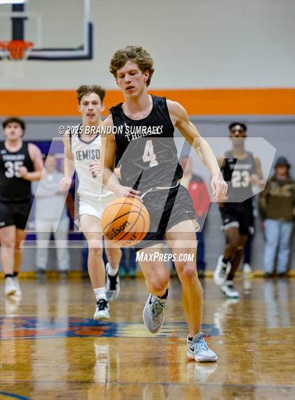 Thumbnail 3 in Jemison vs Thorsby (Chilton County Tournament Final) photogallery.