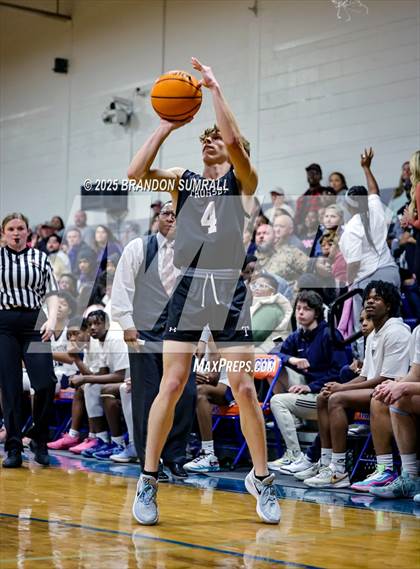 Thumbnail 2 in Jemison vs Thorsby (Chilton County Tournament Final) photogallery.