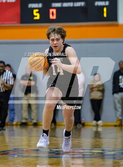 Thumbnail 1 in Jemison vs Thorsby (Chilton County Tournament Final) photogallery.
