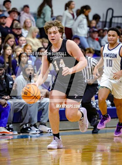Thumbnail 2 in Jemison vs Thorsby (Chilton County Tournament Final) photogallery.