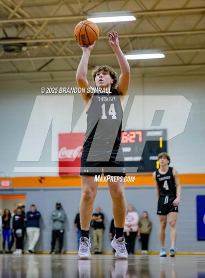 Thumbnail 3 in Jemison vs Thorsby (Chilton County Tournament Final) photogallery.
