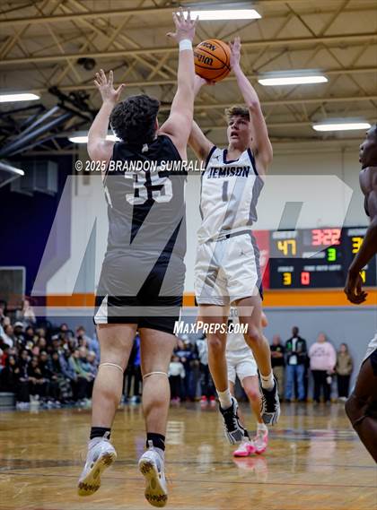 Thumbnail 2 in Jemison vs Thorsby (Chilton County Tournament Final) photogallery.