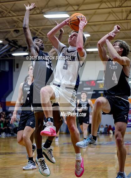Thumbnail 2 in Jemison vs Thorsby (Chilton County Tournament Final) photogallery.