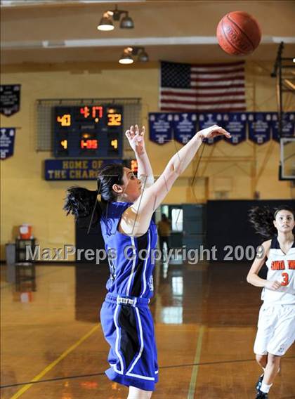 Thumbnail 3 in Redwood Christian vs. Santa Ynez photogallery.