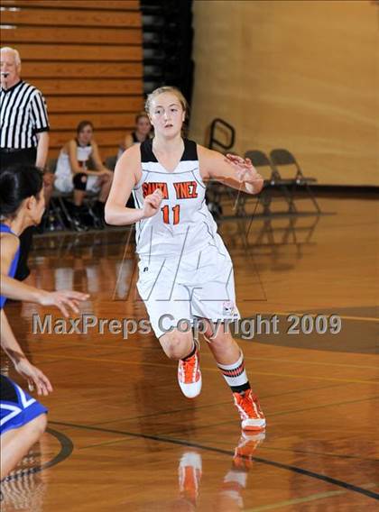 Thumbnail 1 in Redwood Christian vs. Santa Ynez photogallery.