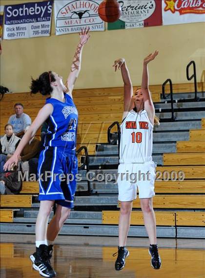 Thumbnail 1 in Redwood Christian vs. Santa Ynez photogallery.