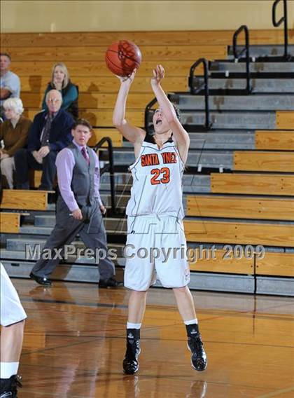 Thumbnail 2 in Redwood Christian vs. Santa Ynez photogallery.