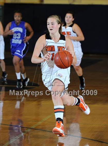 Thumbnail 1 in Redwood Christian vs. Santa Ynez photogallery.